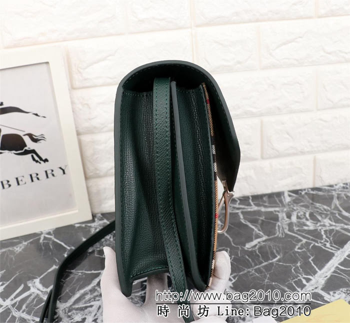 BURBERRY巴寶莉 原單 新款爆款 斜背包 卸下斜背帶兼作手拿包 8208  Bhq1259